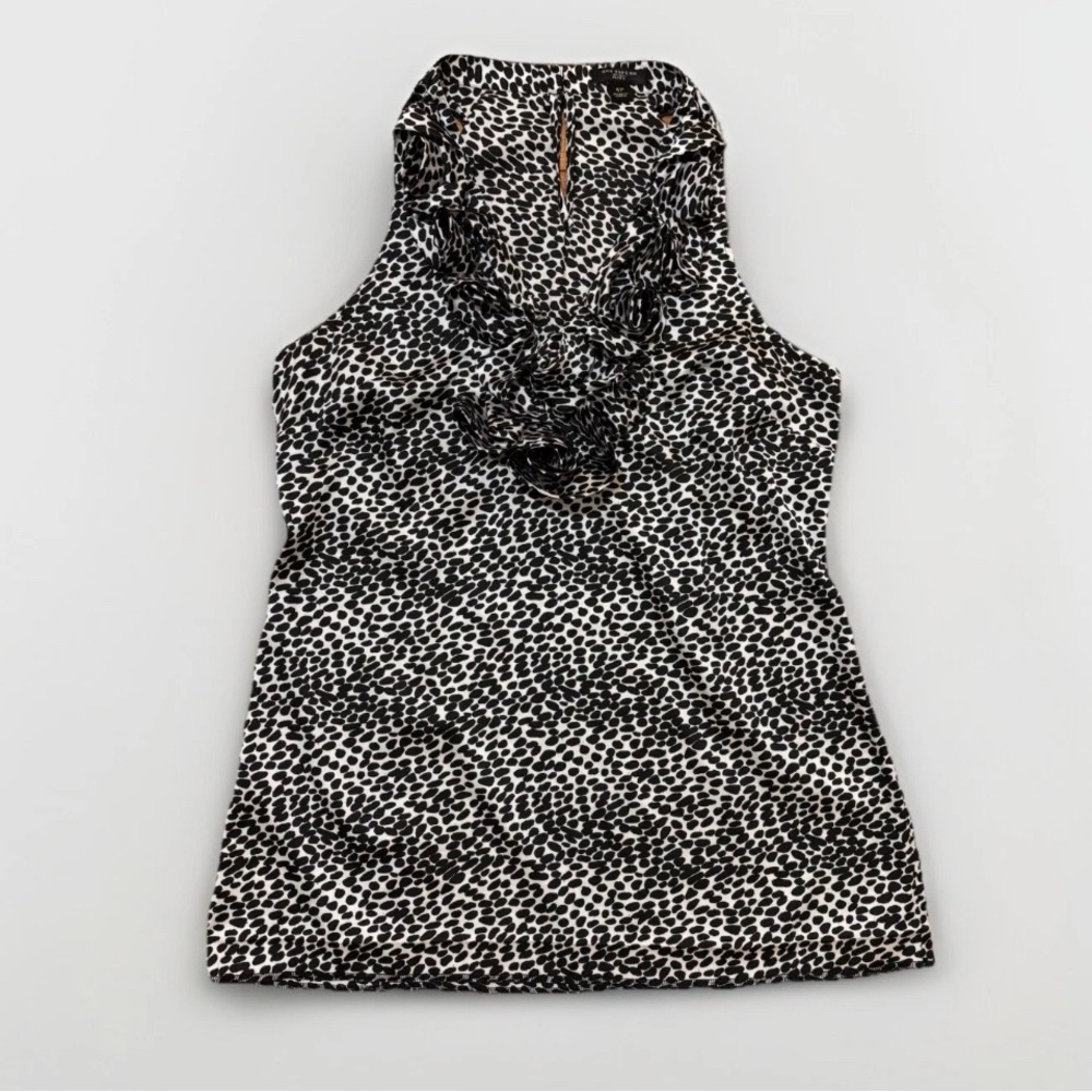 Ann Taylor size 4P Black Cream Polka Dot Ruffled Neckline Sleeveless Tank Blouse